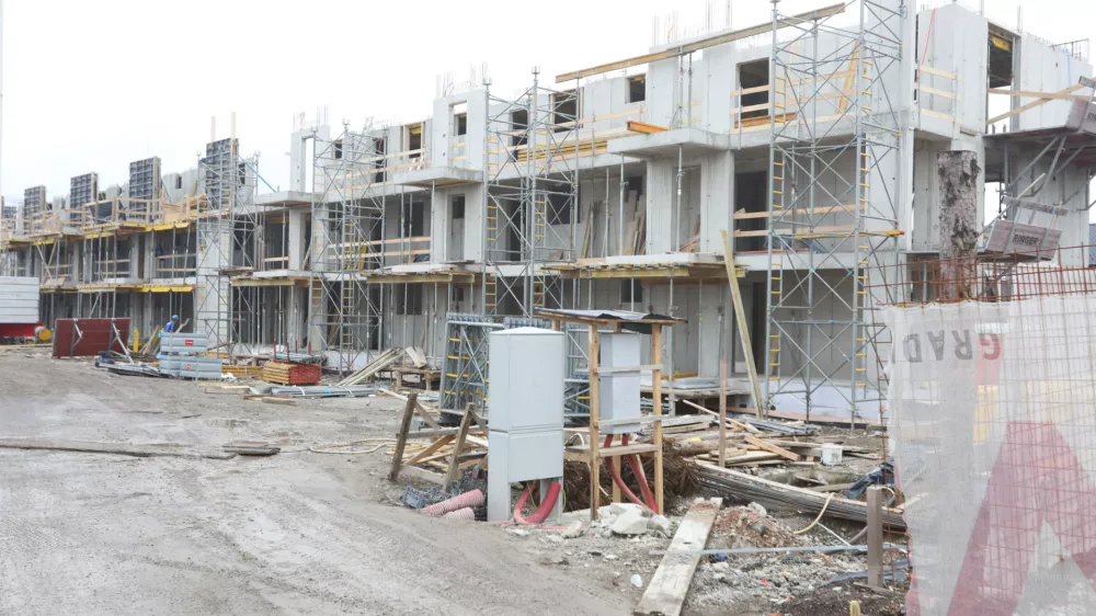 24.02.2025. Gradbi&scaron;če soseske Rakova jel&scaron;a 1. Foto: Bojan Velikonja 