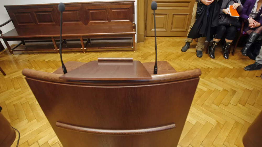 - sodna dvorana - sodi&scaron;če v Ljubljani //FOTO: Bojan Velikonja