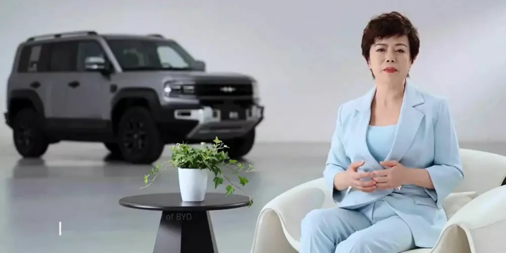 Stella Li je od lani odgovorna tudi za &scaron;iritev znamke na stari celini. &Scaron;e letos bodo odprli svojo prvo tovarno na Madžarskem in avtomobile prodajali brez uvoznih carin. Foto: youtube