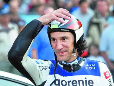 skakalni &scaron;ampion Primož Peterka- smučarski skoki - Celinski pokal in poslovilna tekma Primoža Peterke na skakalnici v Kranju 2011 -  /FOTO; Matej Pov&scaron;e