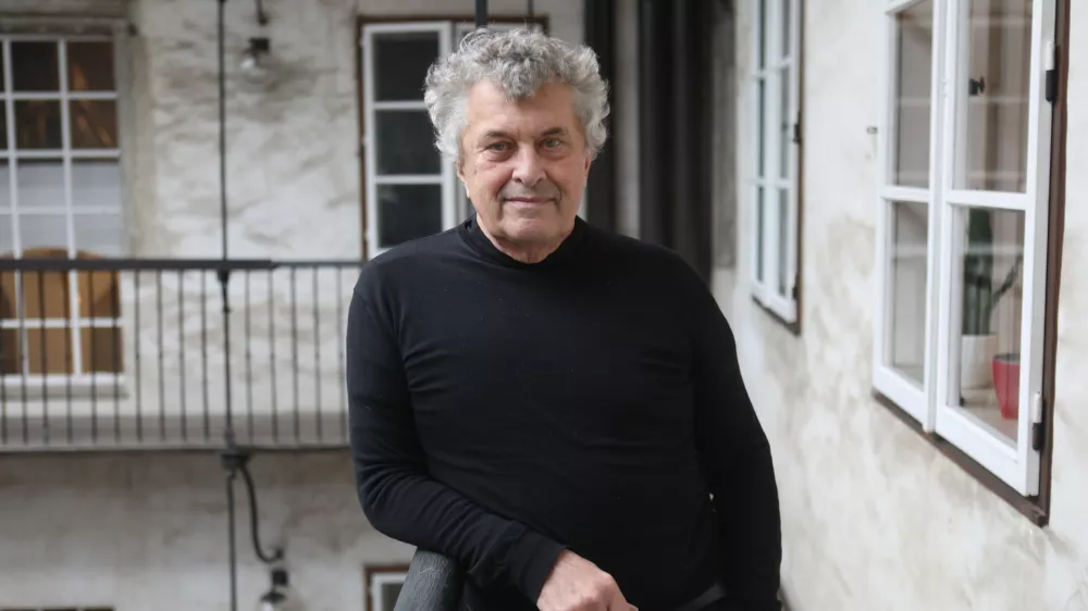 - 03.01.2022 - prof. Janez Koželj, arhitekt - ljubljanski podžupan za področje urbanizma, profesor za arhitekturo mesta in urbanistično planiranje na Fakulteti za arhitekturo in Biotehni&scaron;ki fakulteti v Ljubljani.//FOTO: Tomaž SkaleOPOMBA: DNEVNIKOV OBJEKTIV 2022 - 