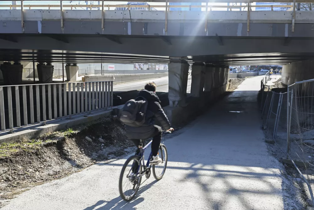 03.03.2025 Podhod Dunajska, klančina za kolesarjeFOTO: Nik Erik Neubauer