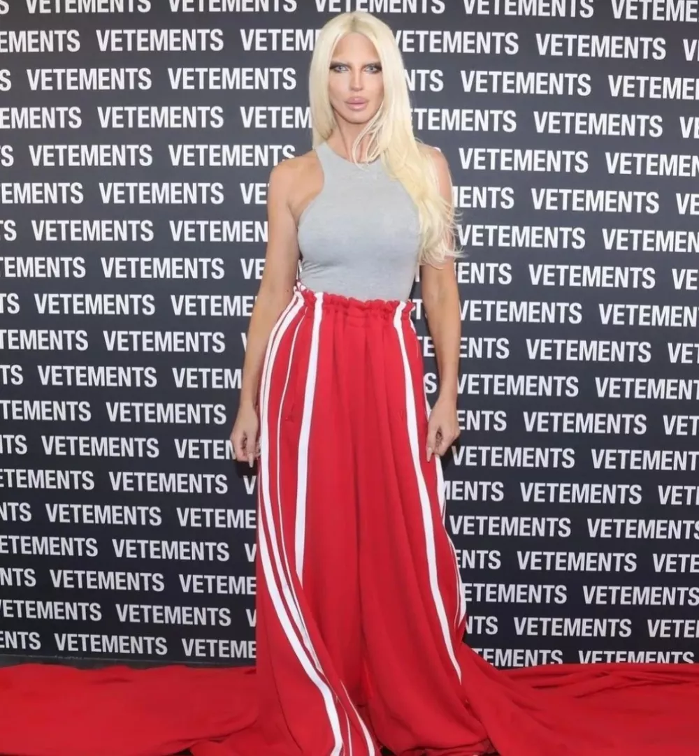 jelena Karleu&scaron;a na pari&scaron;kem tednu mode