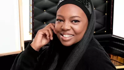 Pat McGrath v veliki meri velja za eno najvplivnej&scaron;ih vizažistk na svetu. F Louis Vuitton