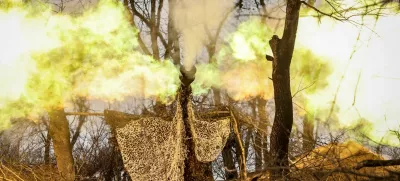 Servicemen of the 24th Mechanized Brigade, named after King Danylo, of the Ukrainian Armed Forces fire an M109 Paladin self-propelled howitzer towards Russian troops in a front line, amid Russia's attack on Ukraine, near the town of Chasiv Yar in Donetsk region, Ukraine February 28, 2025. Oleg Petrasiuk/Press Service of the 24th King Danylo Separate Mechanized Brigade of the Ukrainian Armed Forces/Handout via REUTERS THIS IMAGE HAS BEEN SUPPLIED BY A THIRD PARTY.   TPX IMAGES OF THE DAY