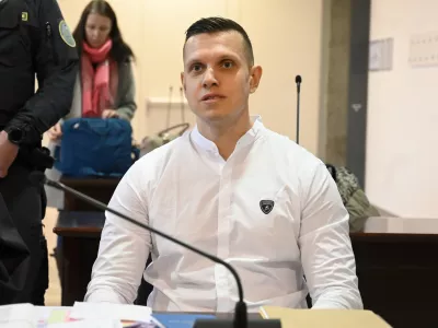 prvoobtoženi Klemen Kadivec - 10.01.2023 &ndash; sojenje primer Kava&scaron;ki klan - nadaljevanje predobravnavnih narokov domnevnim članom slovenskega dela Kava&scaron;kega klana, ta izvira iz Črne gore &ndash; tožilstvo očita, da naj bi vsaj od decembra 2018 do maja 2021 na območju več držav v okviru hierarhično organizirane kriminalne združbe na veliko trgovali z drogo. //FOTO: Nik Erik Neubauer