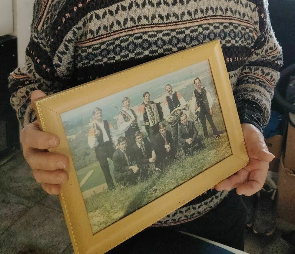 Fotografija ansambla Vandrovčki / Foto: Mojca Marot