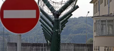 V zaporu Dob pri Mirni so lani zabeležili 80 konfliktov med zaprtimi. Udeleženih je bilo 165 oseb, 14 se jih je poškodovalo. 