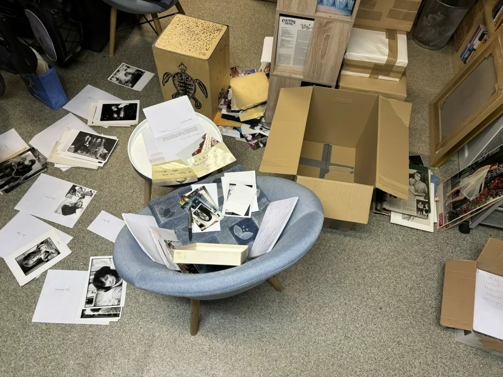 Zapu&scaron;čina Manca Ko&scaron;ir.