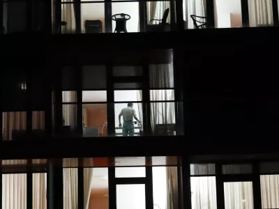 - simbolična fotografija - dom upokojencev v času epidemije koronavirus Covid-19, starej&scaron;i - upokojenci - prazni domovi - sobe - - 23.11.2020 &ndash; DEOS Center starej&scaron;ih Trnovo v Ljubljani, zasebni socialnovarstveni zavod s koncesijo, Devinska 1 //FOTO: Tomaž Skale