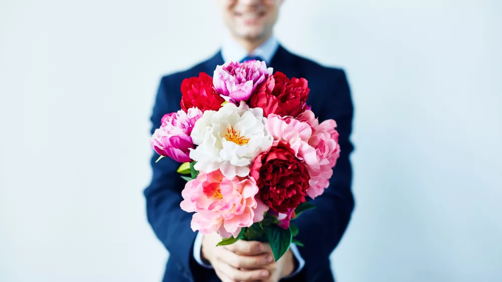 Ko podarjate &scaron;opek previdno pri 