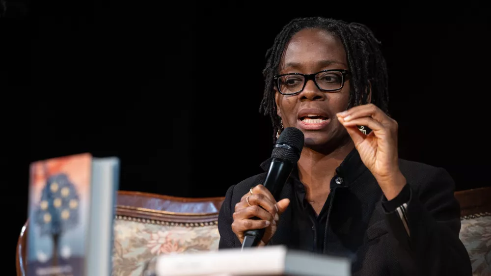 Celje, SLG Celje.Odprtje festivala literature sveta Fabula v Celju, na katerem je bila gostja britanska pisateljica, publicistka in aktivistka ganskega porekla Sharon Dodua Otoo.