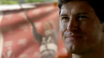 Ivica Kostelič, hrva&scaron;ki alpski smučar, - od leta 2001 - 2011 je osvojil tri srebrne olimpijske medalje, zlato in bronasto medaljo na svetovnih prvenstvih in osemnajst zmag v svetovnem pokalu, kjer je osvojil tudi dva mala kristalna globusa, v sezoni 2001/02 za slalom in 2010/11 za kombinacijo./FOTO: Bojan Velikonja OPOMBA: ZA OBJAVO V PRILOGI &ndash; DNEVNIKOV OBJEKTIV - INTERVJU