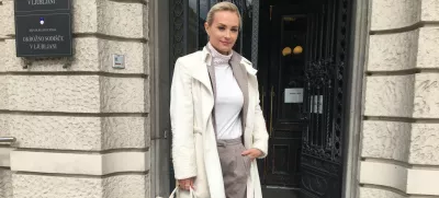 Katji Pančur (na sliki) je obtoženi januarja poslal sporočilo, ki naj bi bilo voščilo za novo leto. Vsebinsko pa je pomenilo jasen pritisk nanjo v zvezi z njenim morebitnim pričanjem, je včeraj opozorila pooblaščenka Tea Mlinar Kovačič. 