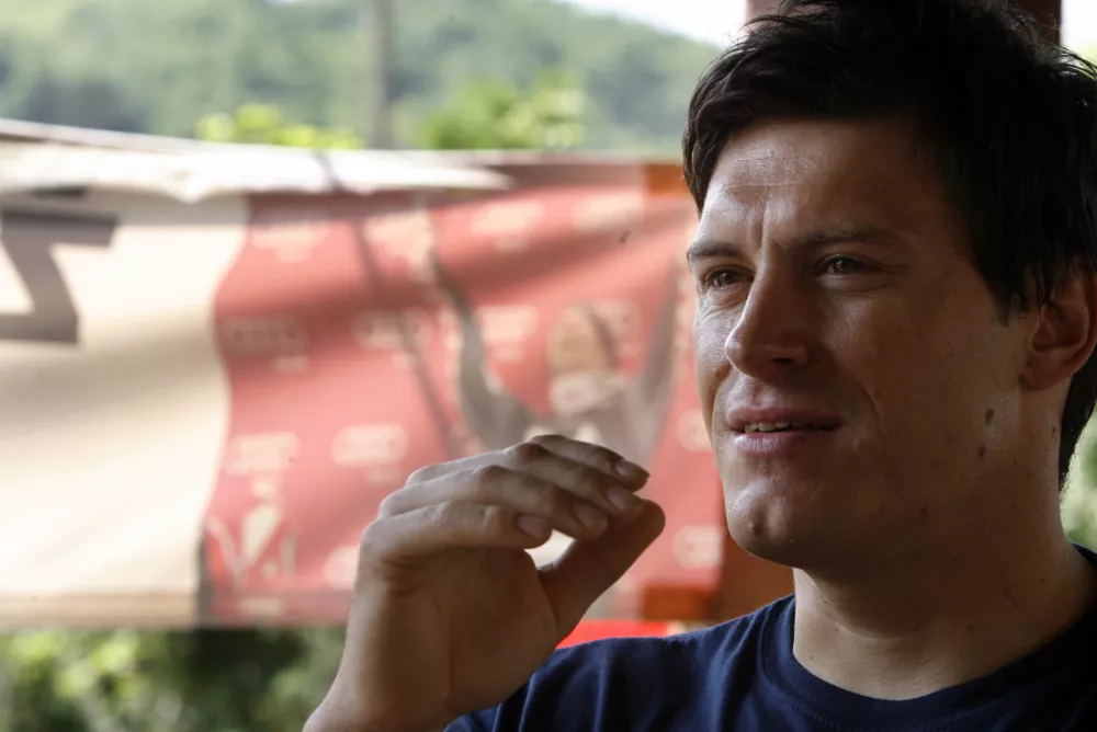 Ivica Kostelič, hrva&scaron;ki alpski smučar, - od leta 2001 - 2011 je osvojil tri srebrne olimpijske medalje, zlato in bronasto medaljo na svetovnih prvenstvih in osemnajst zmag v svetovnem pokalu, kjer je osvojil tudi dva mala kristalna globusa, v sezoni 2001/02 za slalom in 2010/11 za kombinacijo./FOTO: Bojan Velikonja OPOMBA: ZA OBJAVO V PRILOGI &ndash; DNEVNIKOV OBJEKTIV - INTERVJU