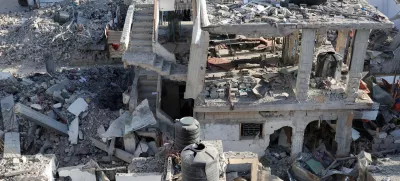 A general view of the site of an Israeli strike on a house, in Khan Younis in the southern Gaza Strip March 18, 2025. REUTERS/Hatem Khaled