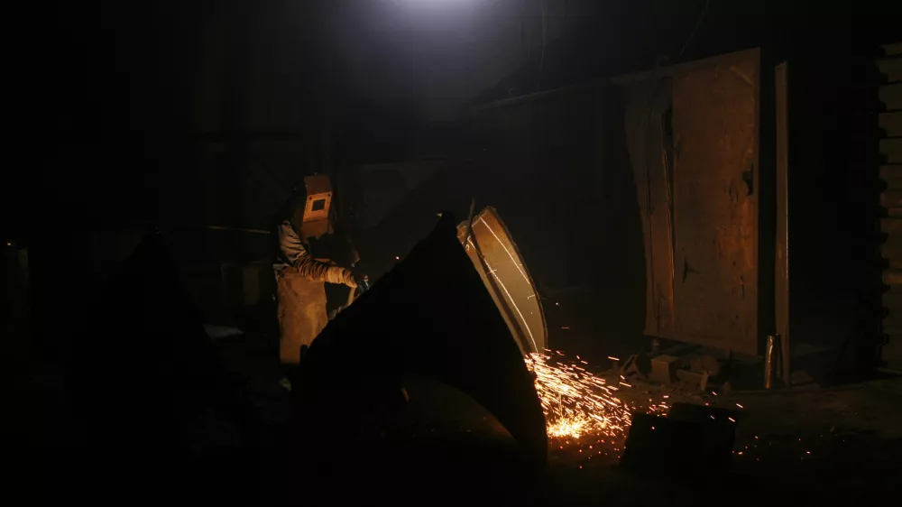 Kratkoročni gospodarski učinek uvedenih carin na jeklo in aluminij bo znižal BDP v državah EU v povprečju za 0,2 odstotka. Fotografija je simbolična. Foto: Luka Cjuha