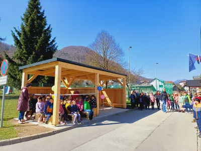Učenci in učitelji podružnične &scaron;ole v Preski so poudarili, da bodo nove pridobitve dobro izkoristili. Foto:&nbsp;Tina Jereb