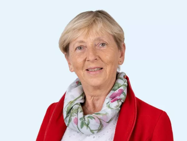 Mojca Murnik, podžupanja občine Medvode:&nbsp;

&raquo;Nekdaj je bilo povezovanje v lokalnih skupnostih zelo razvito, zatem pa je upadlo, zato me veseli, da se v zadnjem času spet krepi. Veliko zadovoljstva in dobrobiti občanom prina&scaron;a tudi sodelovanje pri participativnem proračunu.&laquo;