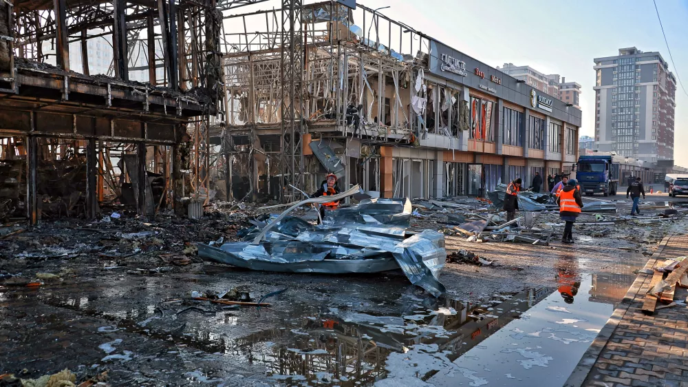 21 March 2025, Ukraine, Odesa: Firefighters work at the scene of a fire caused by a Russian drone strike in Odesa. Photo: -/Ukrinform/dpa