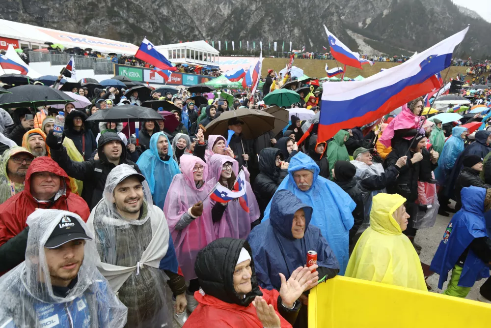 29.03.2025 - finale svetovnega pokala v smučarskih skokih, mo&scaron;ki, ekipna tekma; PLANICA 2025 - Foto: Luka Cjuha / Foto: Luka Cjuha