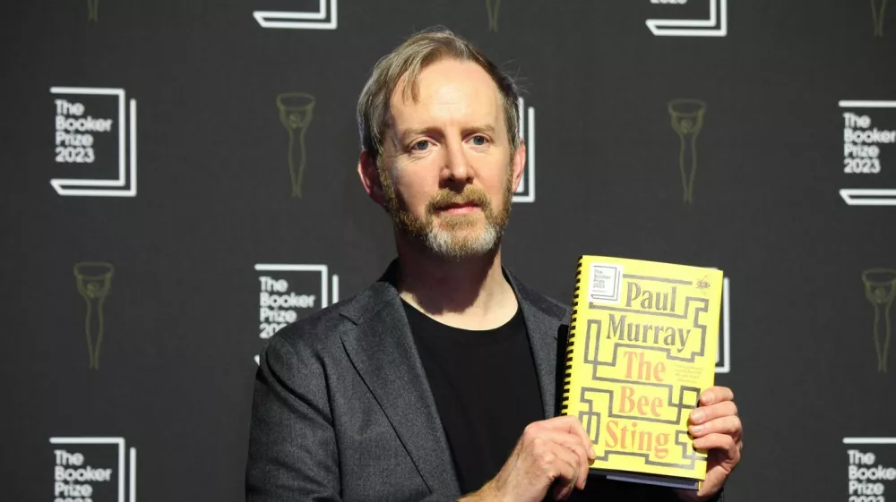 London, UK. Paul Murray poses with his novel The Bee Sting as one of short listed authors for the 2023 Booker Prize. Queen Elizabeth Hall, Southbank Centre. The winner will be announced on Sunday 26th November. Photocall. 23rd November 2023.,Image: 823999627, License: Rights-managed, Restrictions: WORLDWIDE RIGHTS, Model Release: no