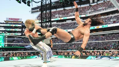 Wrestlemania v zadnjih letih poteka v dveh večerih, vselej pa jo gostijo razprodani največji stadioni po ZDA. Prizor je z lanske, 40. / Foto: Getty Images