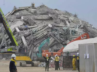 Rescuers work at the site of an under-construction high-rise building that collapsed after an earthquake in Bangkok, Thailand, Monday, March, 31, 2025. (AP Photo/Manish Swarup)