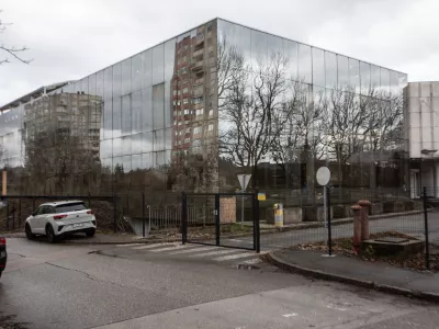 06.01.2025. - Stavba na naslovu Litijska 51, ki je predmet afere nakupa za potrebe Okrožnega sodi&scaron;ča v Ljubljani.//FOTO: Bojan Velikonja