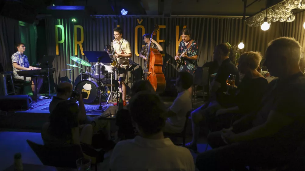 koncert Morning After Jazz Quintet!- 12.07.2023 &ndash; Bar Prulček - prireditveni prostor z živo glasbo - Prijateljeva ulica 2 v Ljubljani, //FOTO: Luka Cjuha