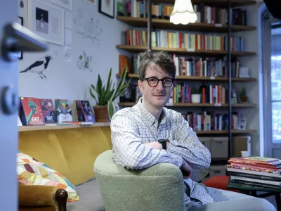 - 22.03.2025 - nem&scaron;ki ilustrator Ferdinand Lutz//FOTO: Jaka GasarOPOMBA: ZA OBJEKTIV - INTERVJU