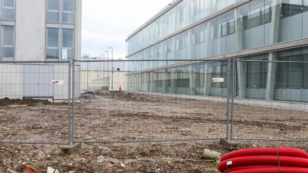 - Nov zapor Dobrunje.- 26.03.2025. - Gradbi&scaron;če novega zapora v Dobrunjah.//FOTO: Bojan Velikonja