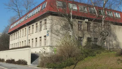 Železni&scaron;ki zdravstveni dom - Celov&scaron;ka