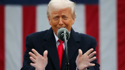 U.S. President Donald Trump gestures as he delivers remarks on tariffs in the Rose Garden at the White House in Washington, D.C., U.S., April 2, 2025. REUTERS/Carlos Barria