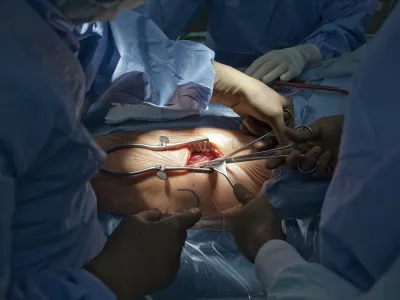 Operacija kolka, dr. Rasto Stok in dr. Peter Pavlov&Auml;Ťi&Auml;ŤFOTO: JAKA GASAR / NEDELJSKI