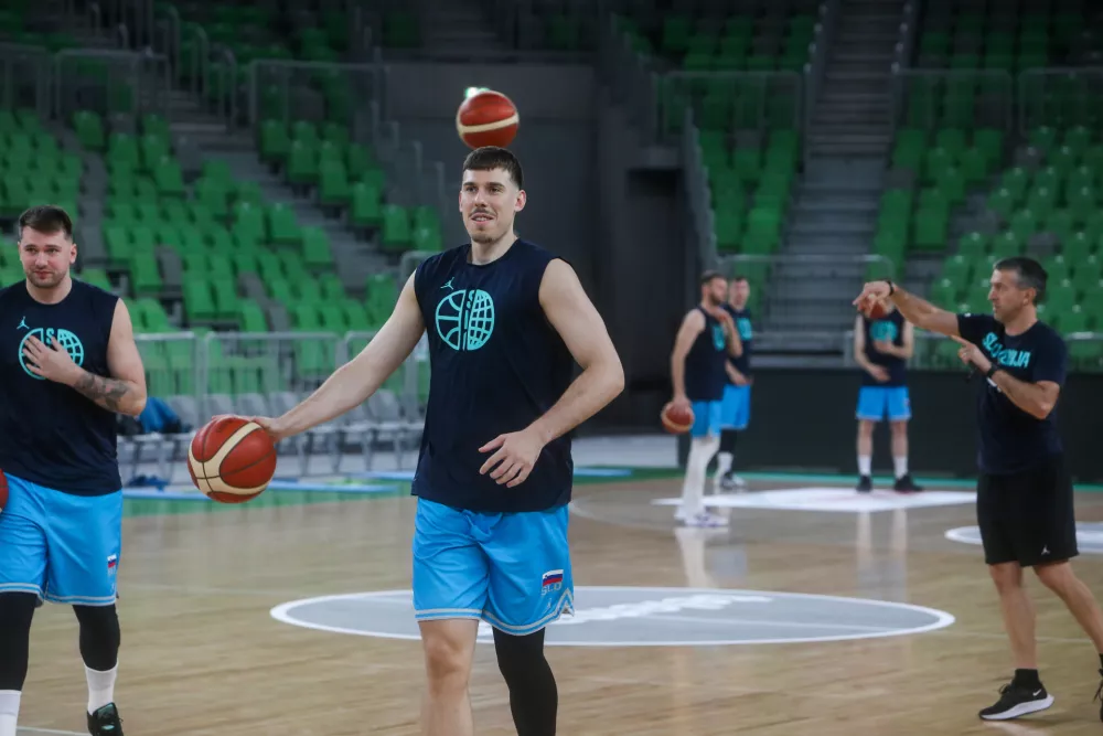 - Vlatko Čančar.- 27.04.2024. Trening slovenske ko&scaron;arkarske reprezentance pred odhodom na kvalifikacijski turnir za Olimpijske igre v Grčiji. //FOTO: Bojan Velikonja