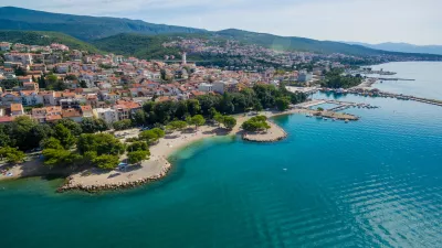 crikvenica hrva&scaron;ka morje