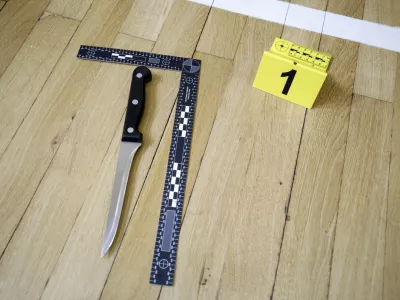 Nesrečnico je zabodel najmanj 12-krat. Komaj je preživela. Fotografija je simbolična. F Matjaž Ru&scaron;t R