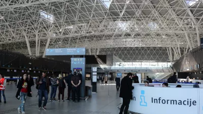 - potni&scaron;ki terminal -  - 28.03.2017 - Hrva&scaron;ka - Letali&scaron;če Franja Tuđmana Zagreb - prenovljeno mednarodno zagreb&scaron;ko letali&scaron;če --     //FOTO: Luka Cjuha