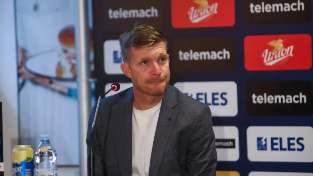 trener NK Domžale Simon Rožman- 21.07.2023 - Nogometna zveza Slovenije &ndash; novinarska konferenca NZS pred 33. sezono Prva liga Telemacha, na kateri je pričakovanja in cilje predstavilo vseh deset prvoliga&scaron;kih trenerjev; - nogometni trenerji - //FOTO: Bojan Velikonja