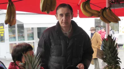 Aljo&scaron;a Žorga, nekdanji ko&scaron;arkar na tržnici / Foto: Vito Avgu&scaron;tin