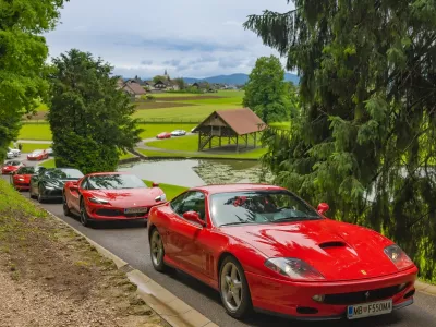 Srečanje Ferrarijev / Foto: Marko Delbello Ocepek