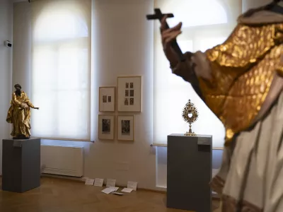 umetnostkulturaumetnineumetni&scaron;ki trgbarokslikerestavratorstvo08.04.2025 Voden ogled po razstavi Barok v Sloveniji, Narodna GalerijaFOTO: Nik Erik Neubauer