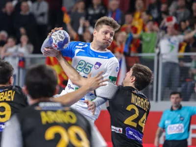 Marko Bezjak  - 23.01.2018 &ndash; Varaždin - rokomet &ndash; Slovenija: &Scaron;panija, evropsko prventstvo v mo&scaron;kem rokometnem prvenstvu na Hrva&scaron;kem- Slovenska mo&scaron;ka rokometna reprezentanca je na tekmi drugega kroga drugega dela evropskega prvenstva premagala &Scaron;panijo z 31:26 (13:12)   //FOTO: Jaka Gasar