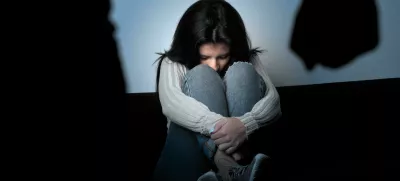 Evropske države se različno lotevajo obravnave otrok, ki v času svojega nasilništva niso kazensko odgovorni. Fotografija je simbolična. Foto: Reuters