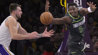 Legendarni trener in ko&scaron;arkarja kljub navdu&scaron;enju nad Luko Dončićem opozarjajo na nekatere slabosti prevelikega vpliva&nbsp;lige NBA.&nbsp;/ Foto: Imagn Images via Reuters Connect