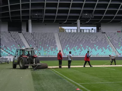 10.10. 2024 - Stadion Stožice - ponovna sanacije trave Foto: Nik Erik Neubauer