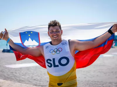 Francija, Marseille.Poletne olimpijske igre 2024 v Parizu.Formula kajt, finale.Slovenski jadralec Toni Vodisek.