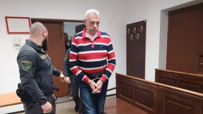 Branko Krklec dvojnega umora takoj po dogodku ni obžaloval, svojcem obeh žrtev se je opravičil &scaron;ele v sodni dvorani. Foto: Mojca Marot