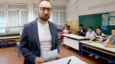 Mayor of Zagreb Tomislav Tomasevic votes at a polling station during the European Parliament elections in Zagreb, Croatia, on June 09, 2024. Photo: Patrik Macek/PIXSELL/Sipa USANo Use Belgium. No Use Bosnia and Herzegovina. No Use Germany. No Use Croatia.